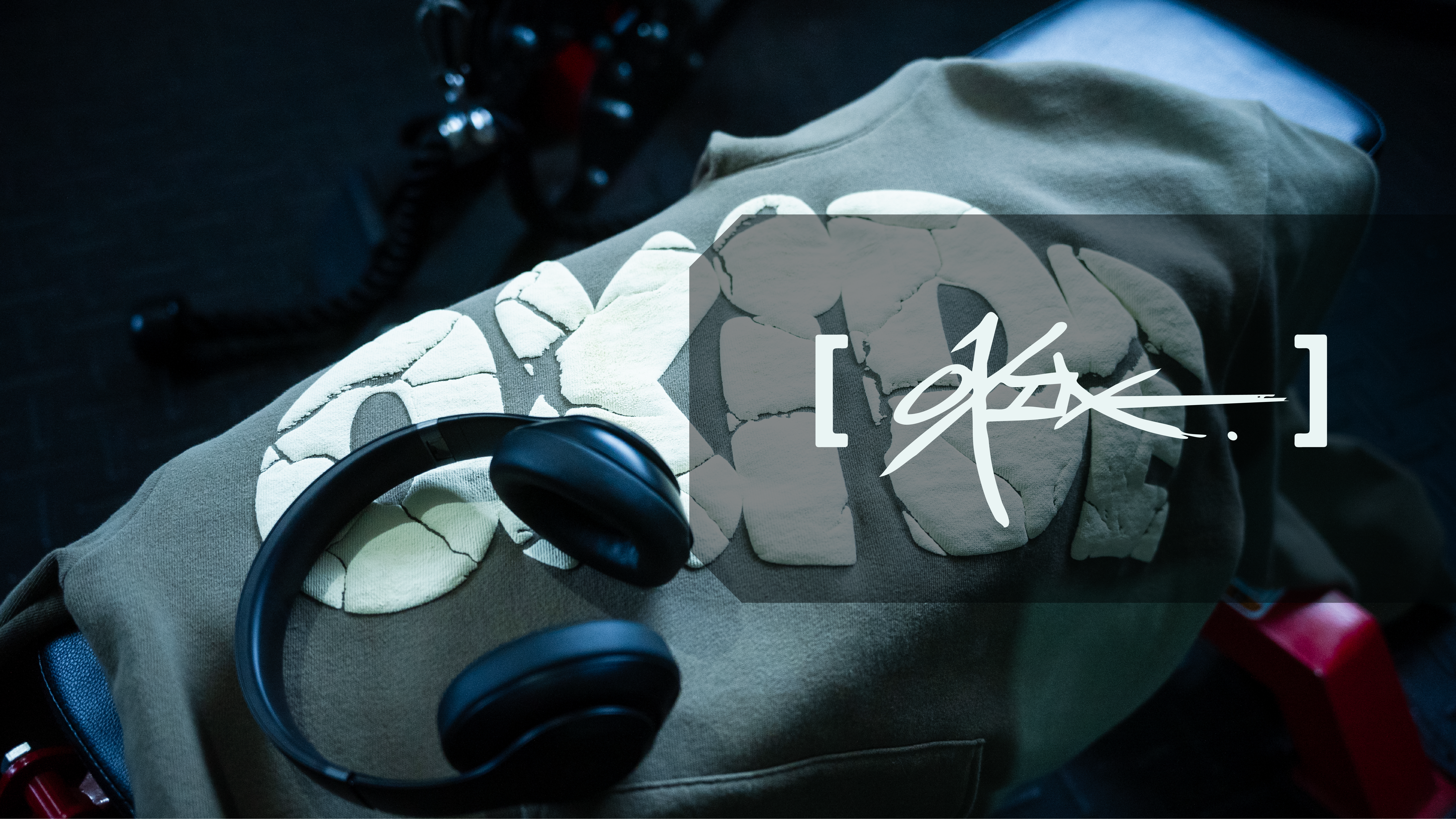 Oxide logomark